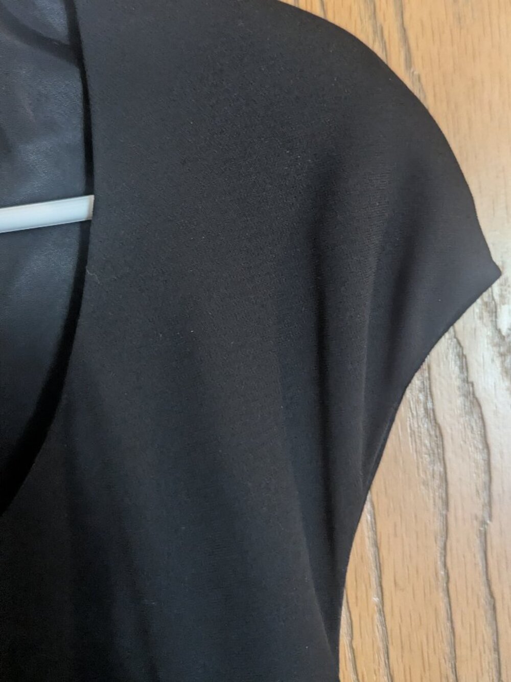 Jones New York Scoop Neck Cap Sleeve Fit and Flare Godet Dress Silk Trim Black-8 - Picture 3 of 7